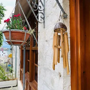 Hostel And Val-mar Albanië